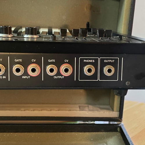 Roland Analog Synthesizers Sh-2