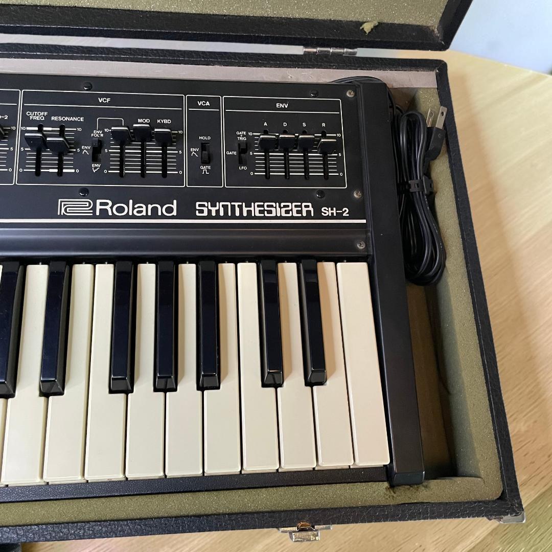 Roland Analog Synthesizers Sh-2