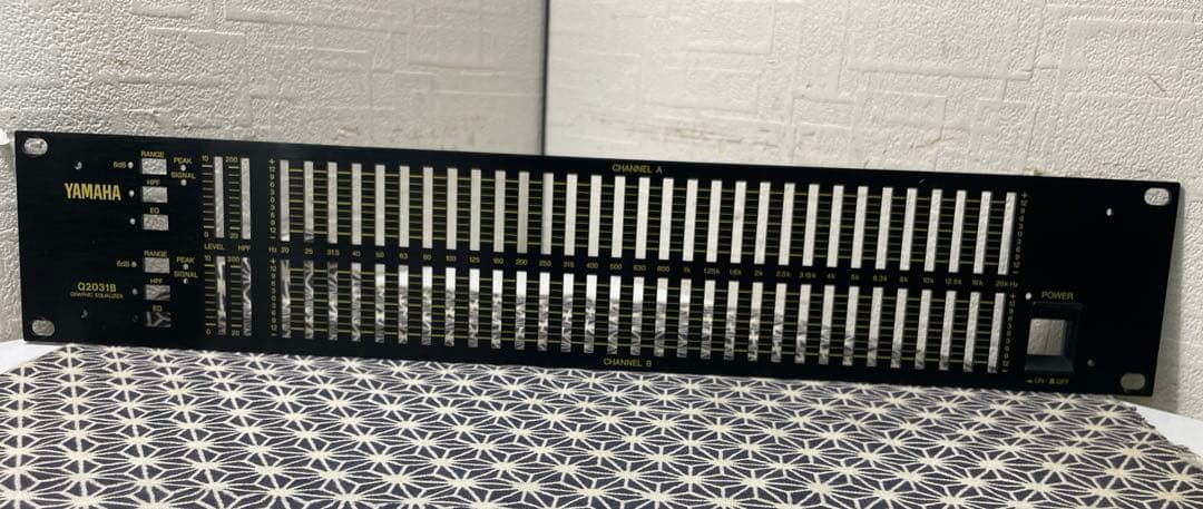 Yamaha Equalizers Q2031B
