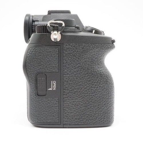 Mirrorless Interchangeable Lips 5,328 Sony 7Iv