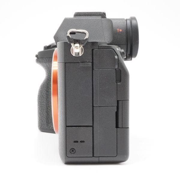 Mirrorless Interchangeable Lips 5,328 Sony 7Iv