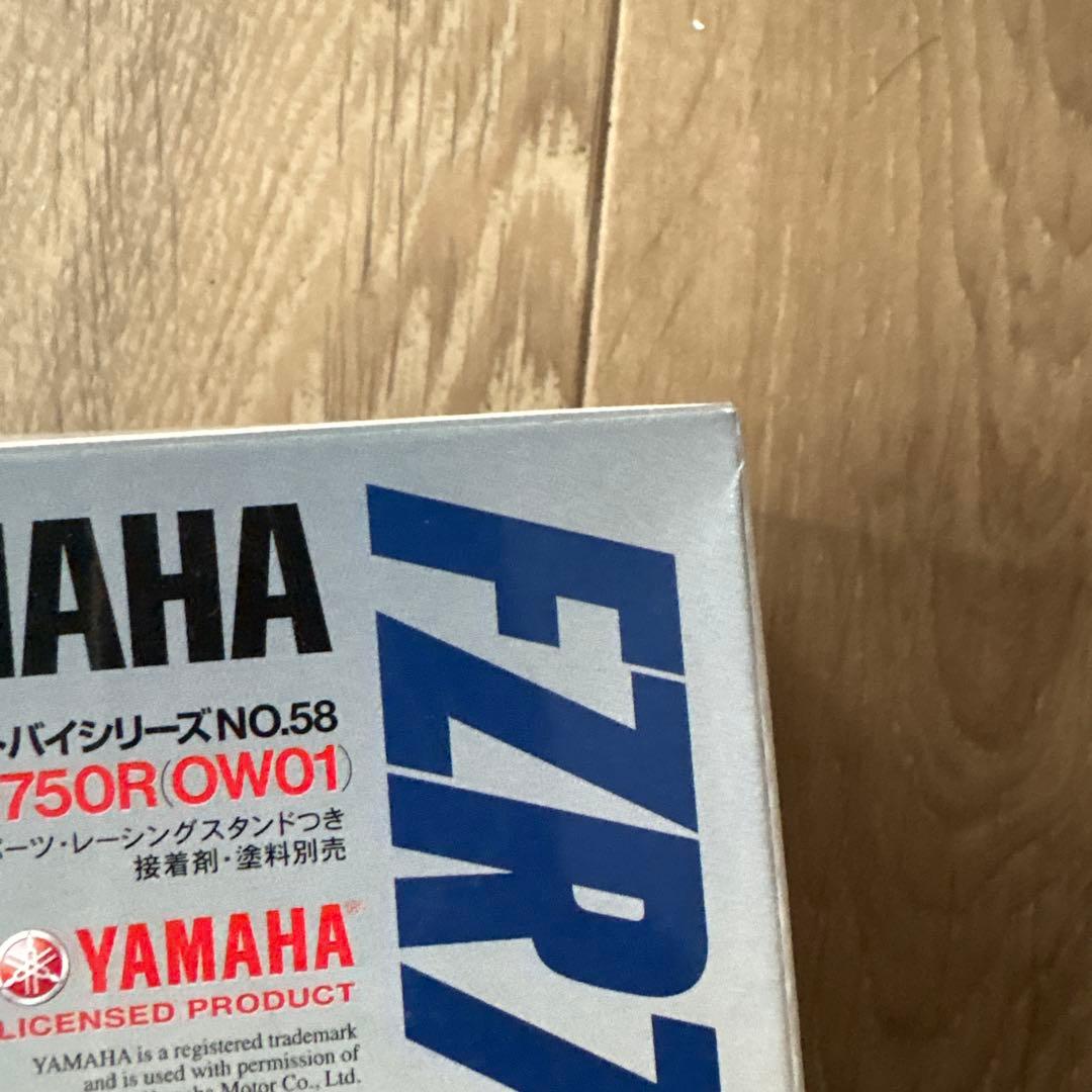 Tamiya Motorcycles 1/12 Yamaha Fzr750R Ow01