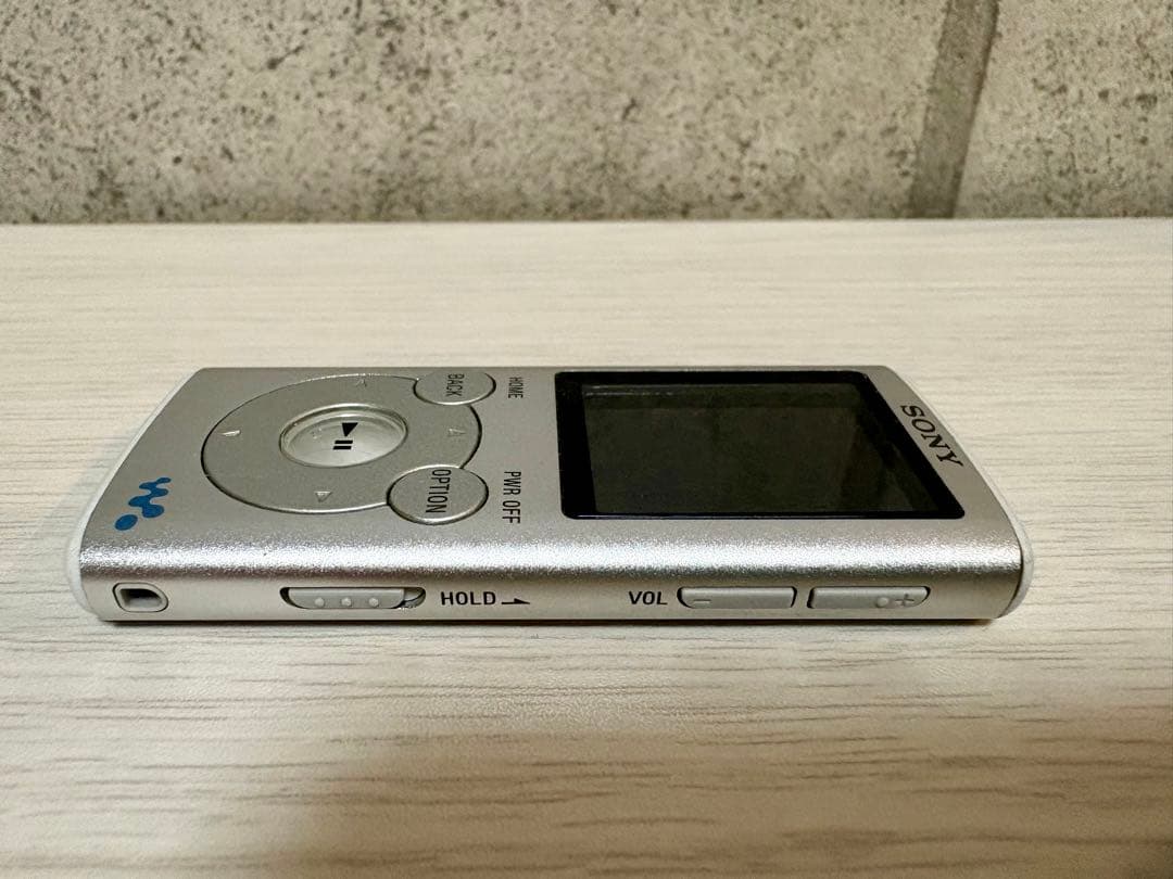 Sony Digital Audio Player Walkman Nw-E052
