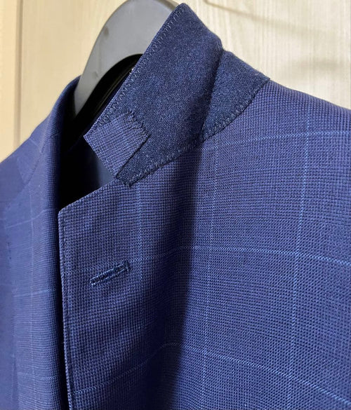 Tomorrowland Business Suits
