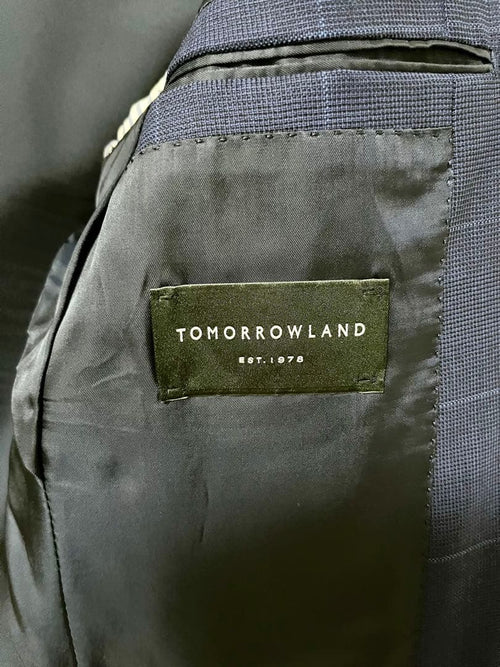 Tomorrowland Business Suits