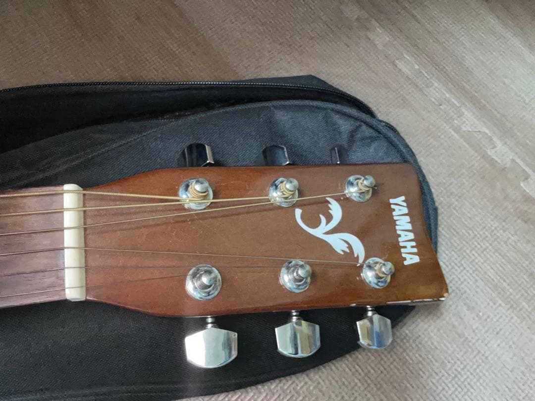 Yamaha Acoustic Guitars