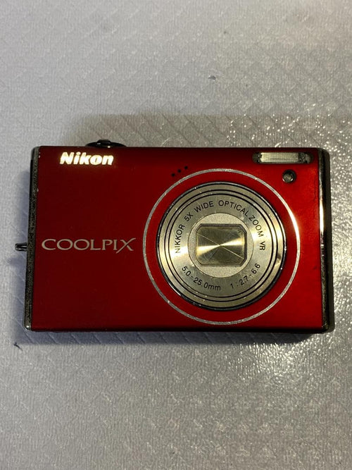 Compact Digital Camera Nikon S640#519