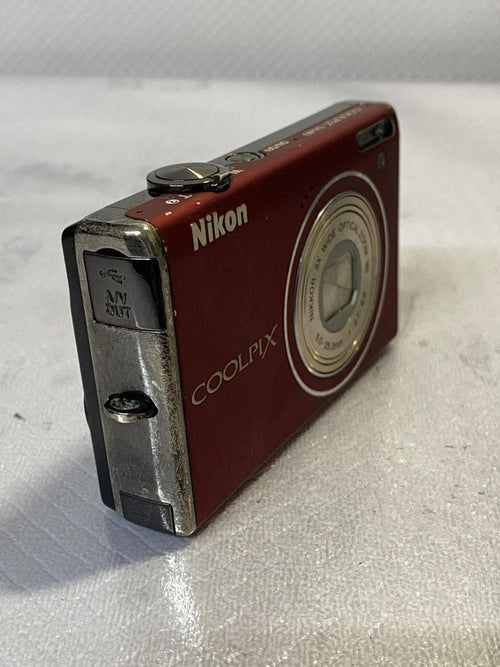 Compact Digital Camera Nikon S640#519