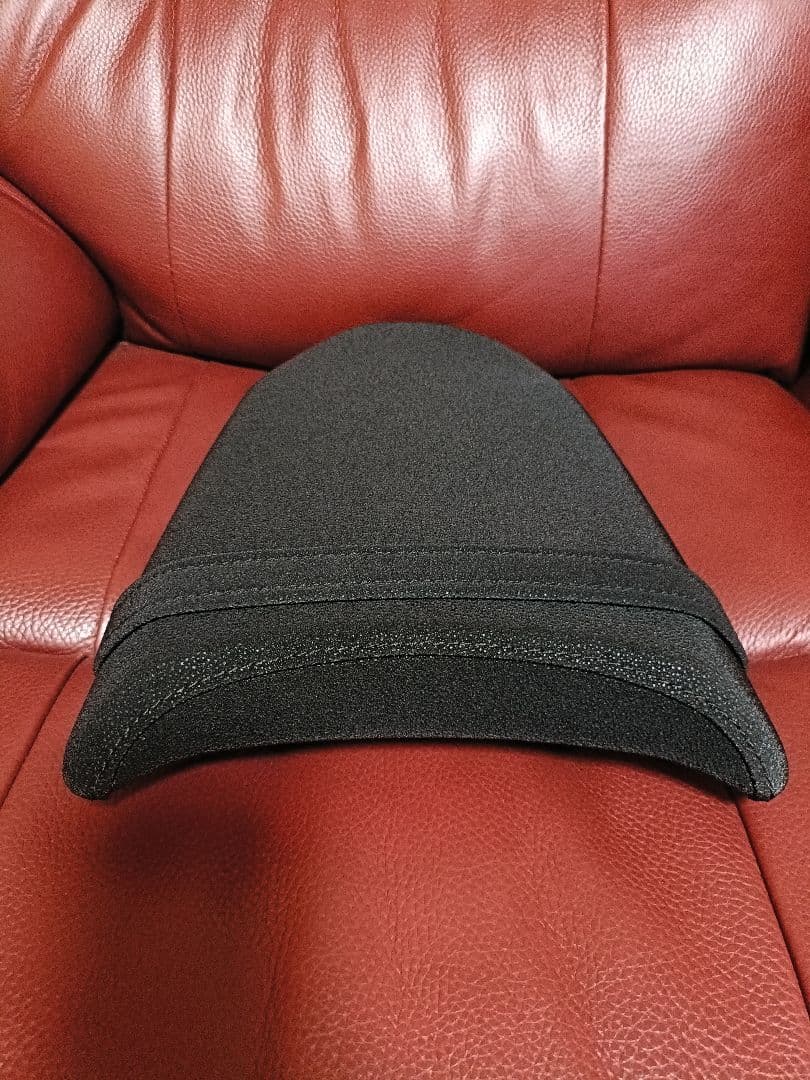 Yamaha Seat 700