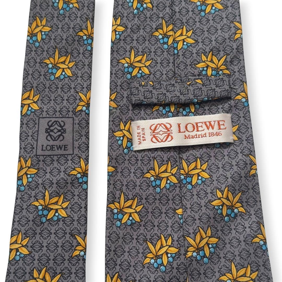 Loewe Ties