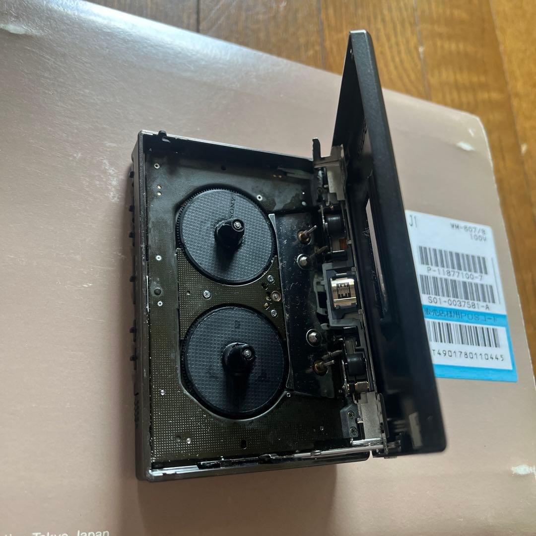 Sony Cassette Players Walkman Wm-607