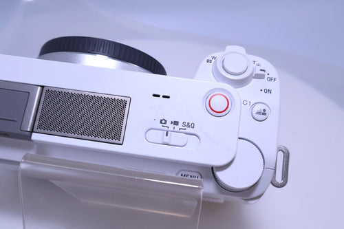 Sony Mirrorless Interchangeable Lips Zv-E1 Vlog Vlogcam (White)(