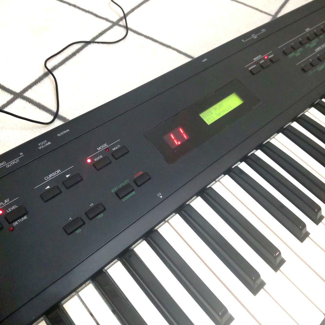 Yamaha Analog Synthesizer Sy22