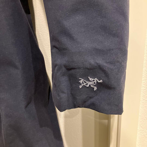Arc'Teryx Down Jackets Gore-Tex M