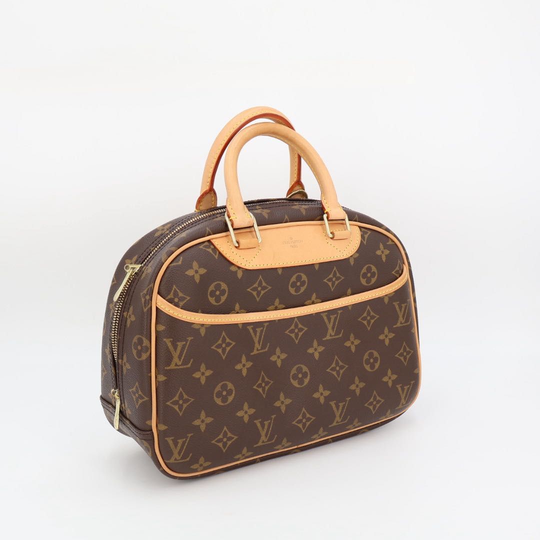 Handbag Louis Vuitton