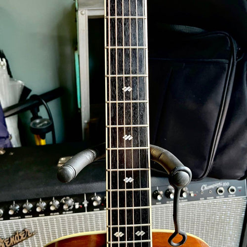 Yamaha Acoustic Guitar L5