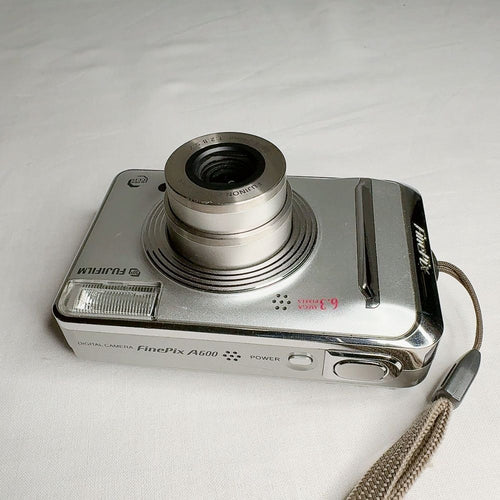 Fujifilm Compact Digital Camera Finepix A600 600 3