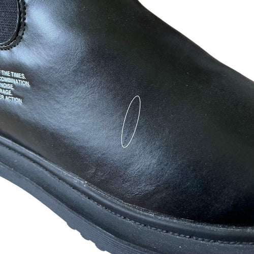 Gu Chelsea Boots