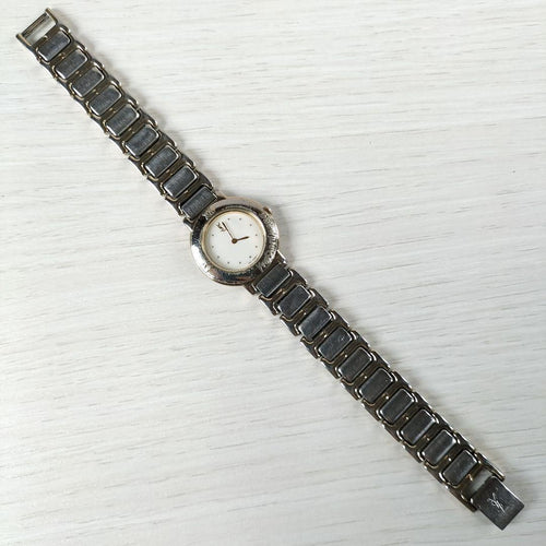 Yves Saint Laurent Quartz Watches 2200-229789