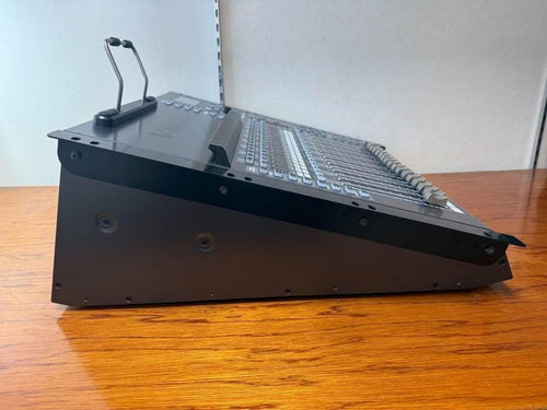 Roland Digital Mixer V-Mixer M-200I