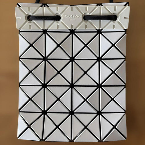 Baobao Isseymiyake Sacoches Issey Miyake