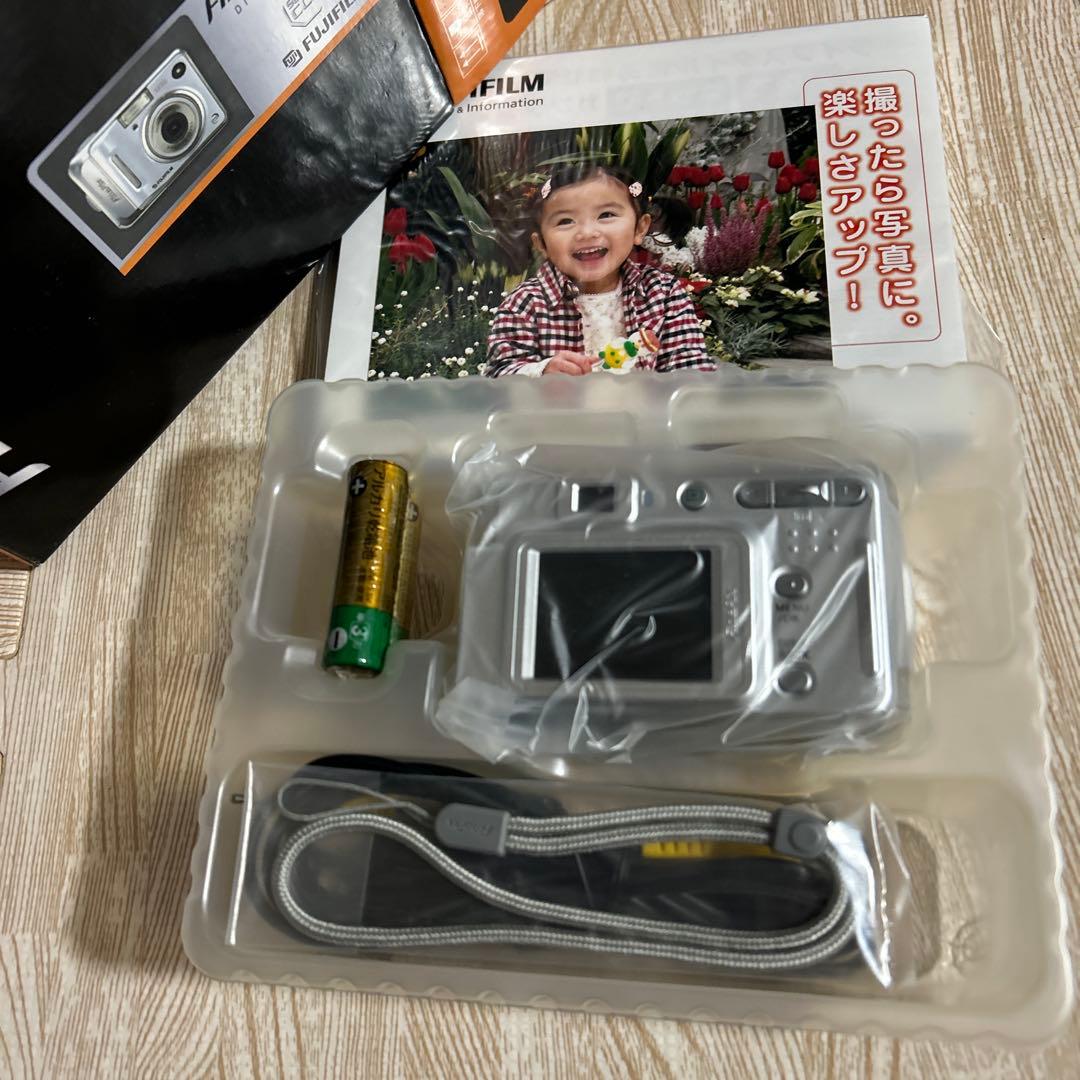 Fujifilm Compact Digital Camera Finepix A500