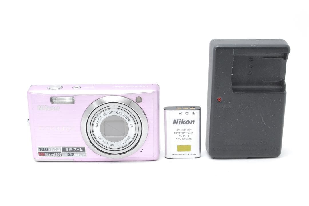 Nikon Compact Digital Cameras