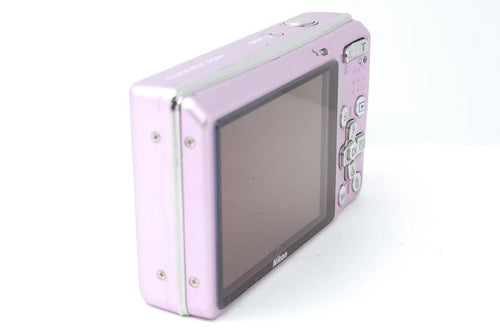 Nikon Compact Digital Cameras