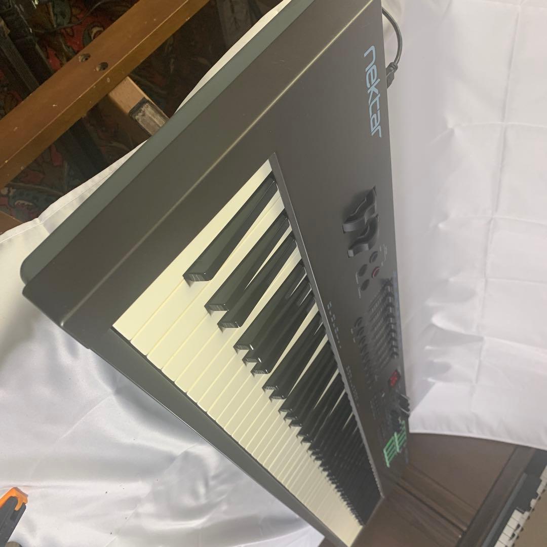 Midi Keyboard Pad Nektar Impact Lx88