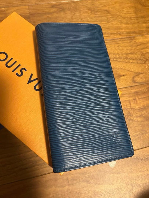 Louis Vuitton Bifold Wallets