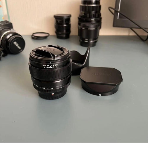 Fujifilm Mirrorless Interchangeable Lips X-S10 Xf23Mm F1.4 R
