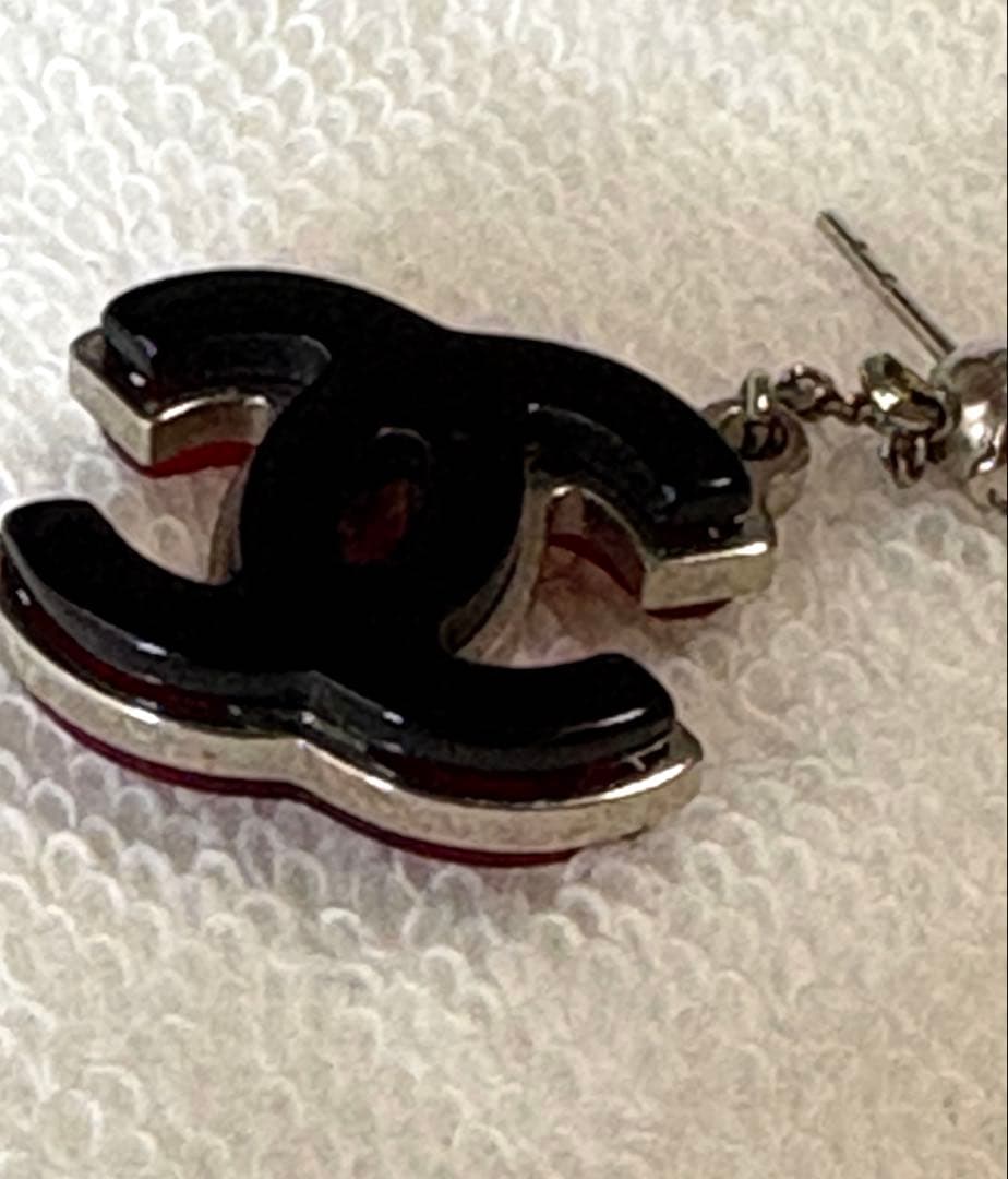 Earrings (Single)