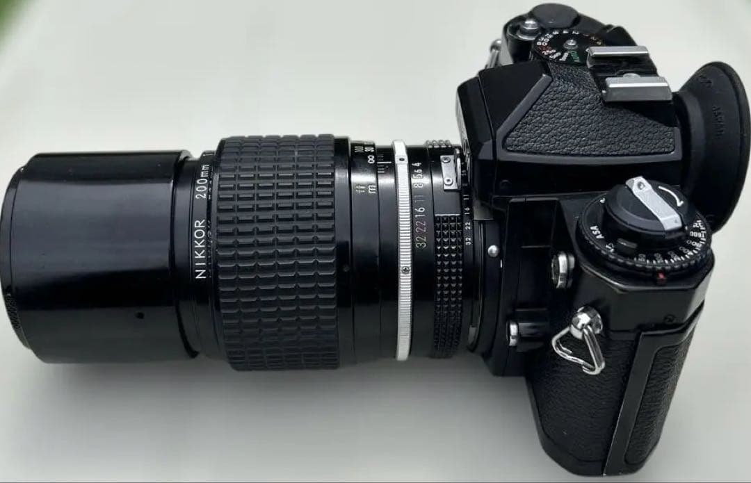 Nikon Slr Camera (Film) Fe Nikkor 200Mm50Mm 1.4