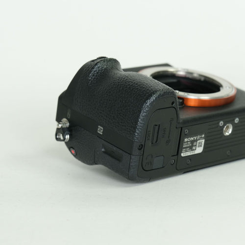 Sony Mirrorless Interchangeable Lips 3,297 7 Ii Ilce-7M2 E