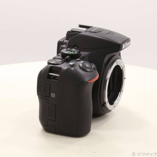 Nikon Digital Slr D5600 352