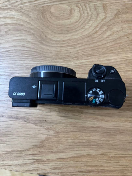 Sony Mirrorless Interchangeable Lips 6000