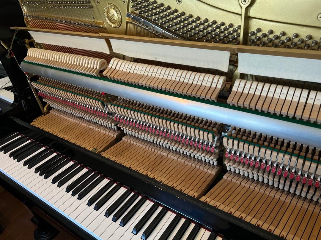 Yamaha Upright Pianos Mc10A 4