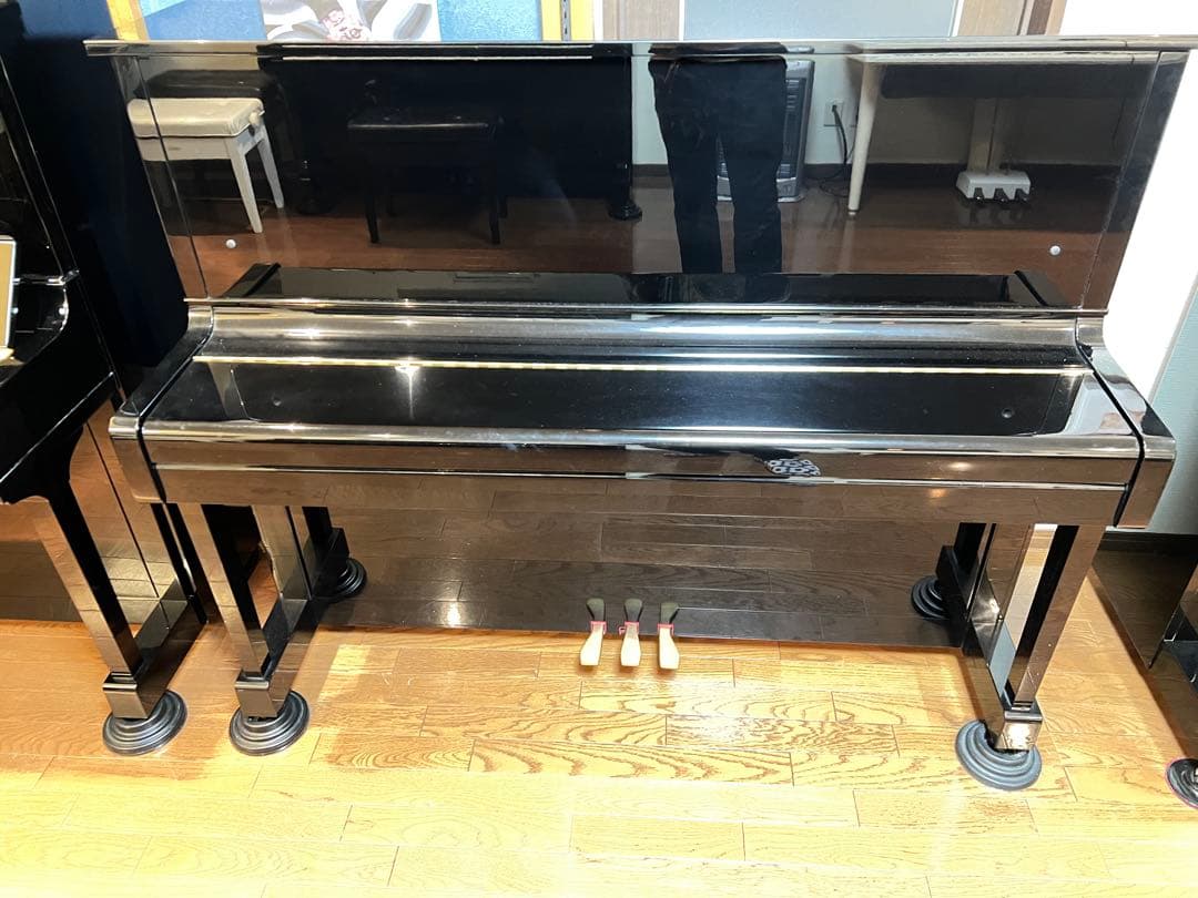Yamaha Upright Pianos Mc10A 4