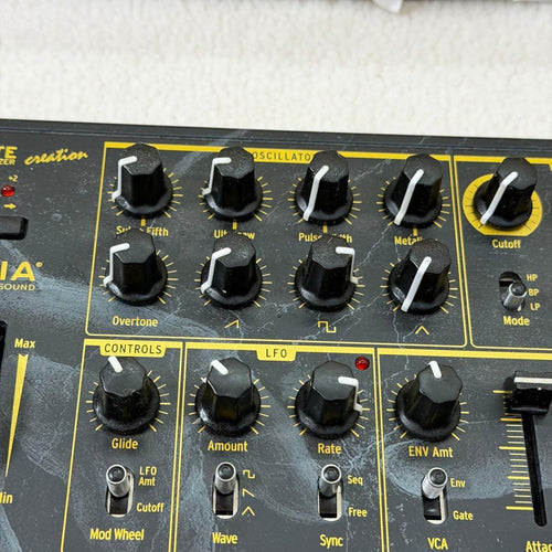 Moog Analog Synthesizers Arturia Microbrute Creation Edition
