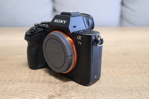 Sony Mirrorless Interchangeable Lens Cameras 7 Ilce-7M2
