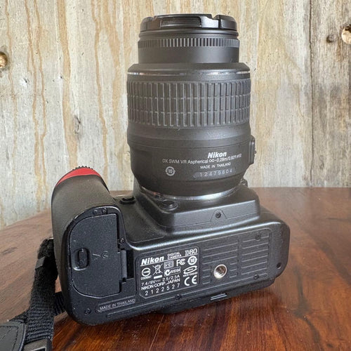 Nikon Digital Slr D80 18-55Mm