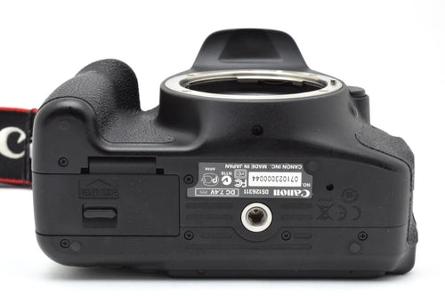 Digital Slr Canon Eos Kiss X5 #21589