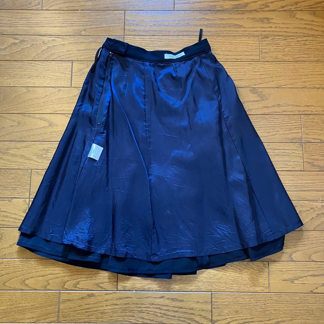 Leica Skirt Outfits Deborah M