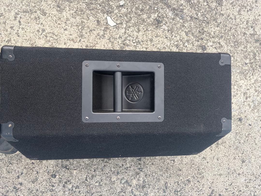 Yamaha Stage Monitor Speakers Sm12V