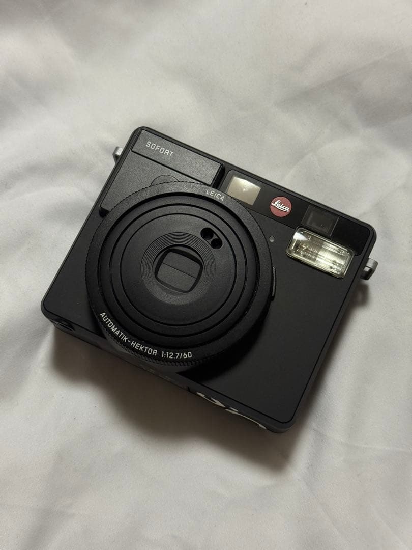Leica Compact Camera (Film) Sofort 19111