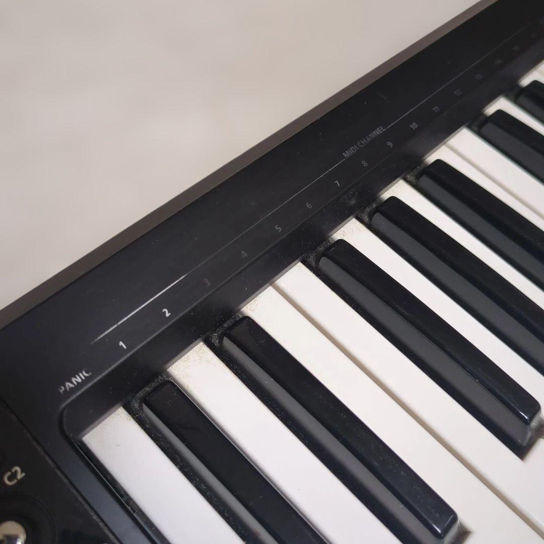 Roland Midi Keyboards Pads A-49