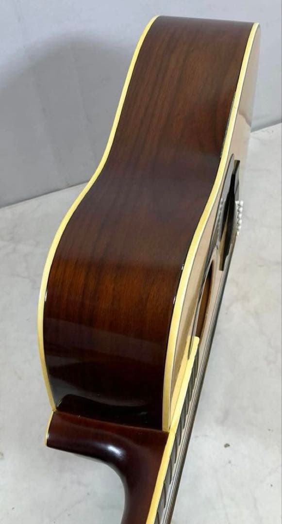 Yamaha Acoustic Guitars Fg300D