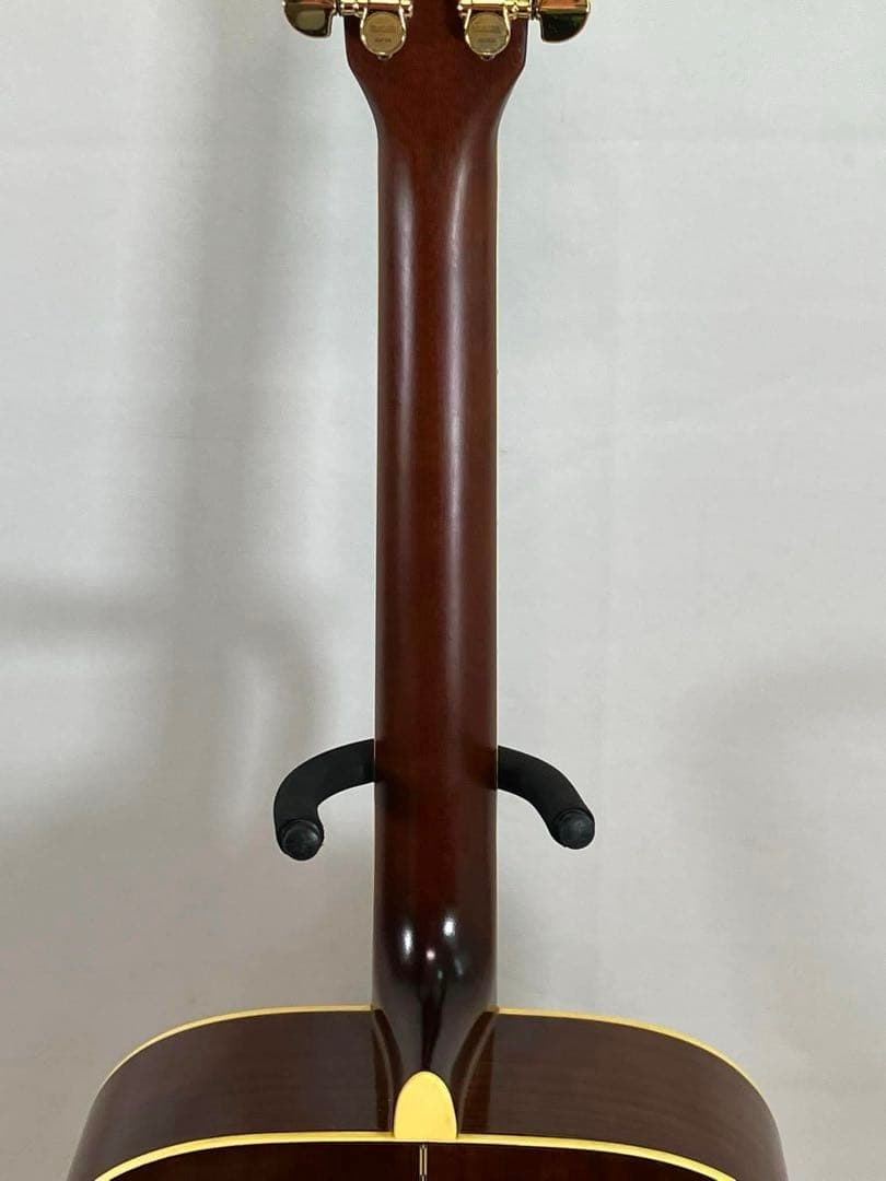 Yamaha Acoustic Guitars Fg300D