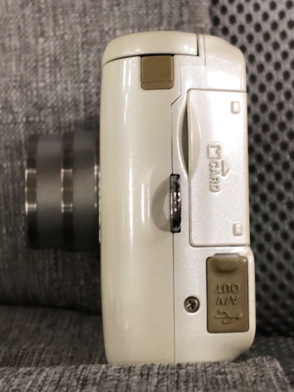 Nikon Compact Digital Camera L6