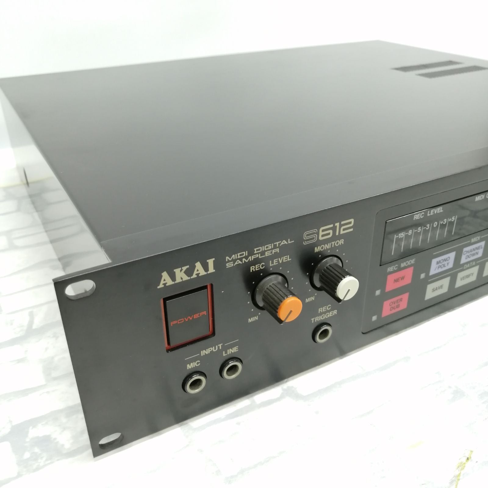 Sampler Akai S612 M2039-Hpypy